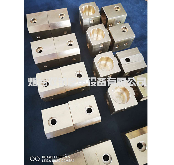 莫斯科尼片皮機尼龍壓輥銅座