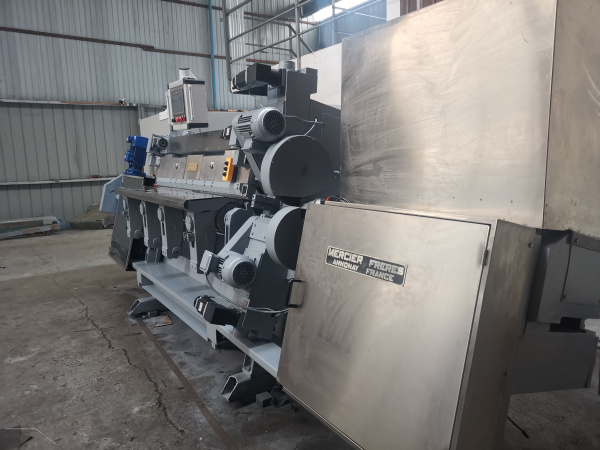 法國(guó)梅西爾片皮機(jī)1800cm